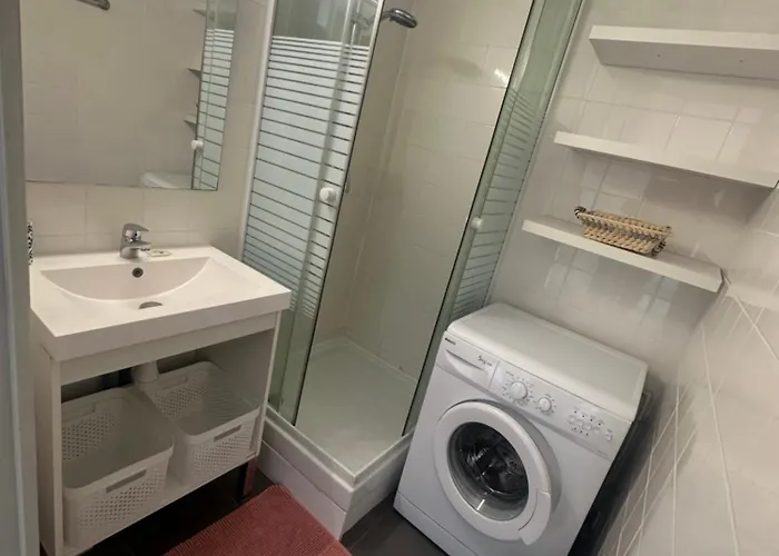 Bleu Marine Apts Лакано