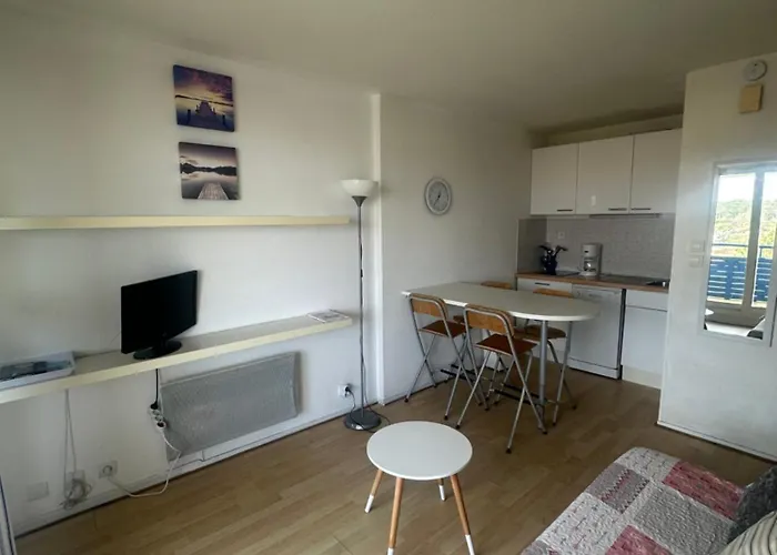 Апартаменты Bleu Marine Apts